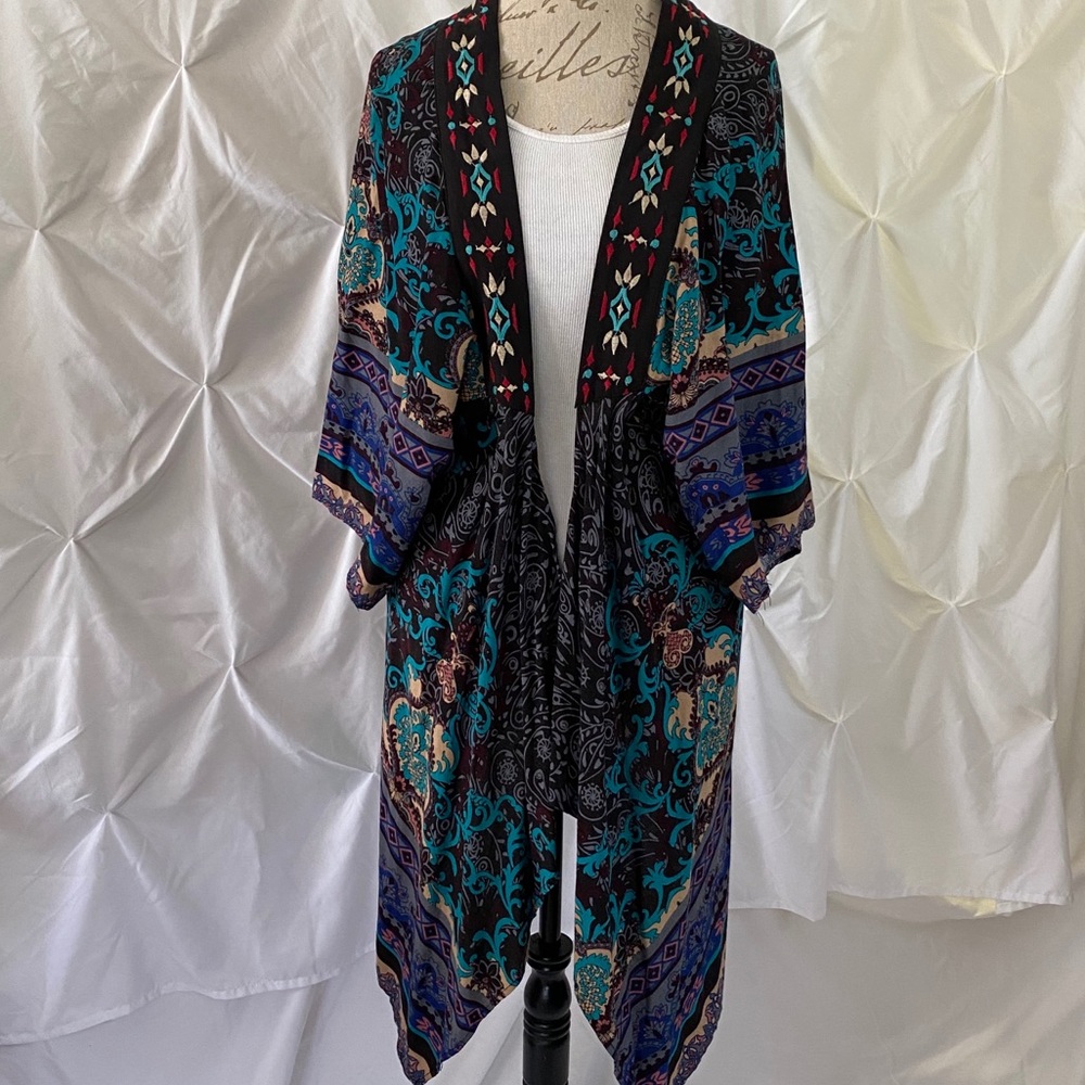 Flying Tomato Kimono